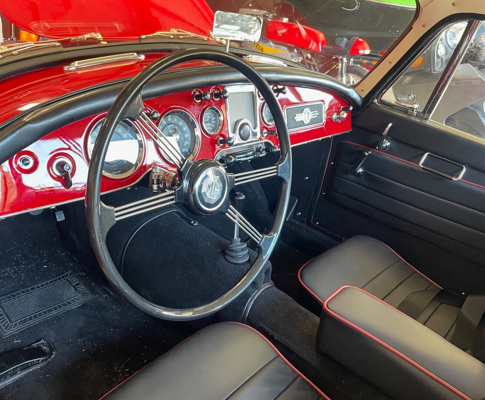 MG-MGA-Coupe-1958-21