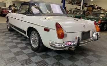 MG-MGB-1971-5