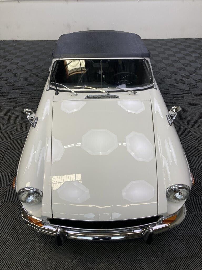 MG-MGB-1971-8