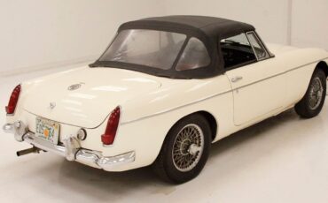 MG-MGB-Cabriolet-1964-6