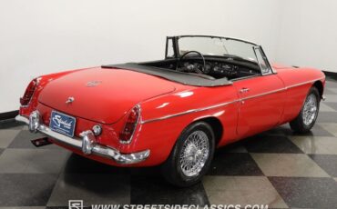 MG-MGB-Cabriolet-1966-10