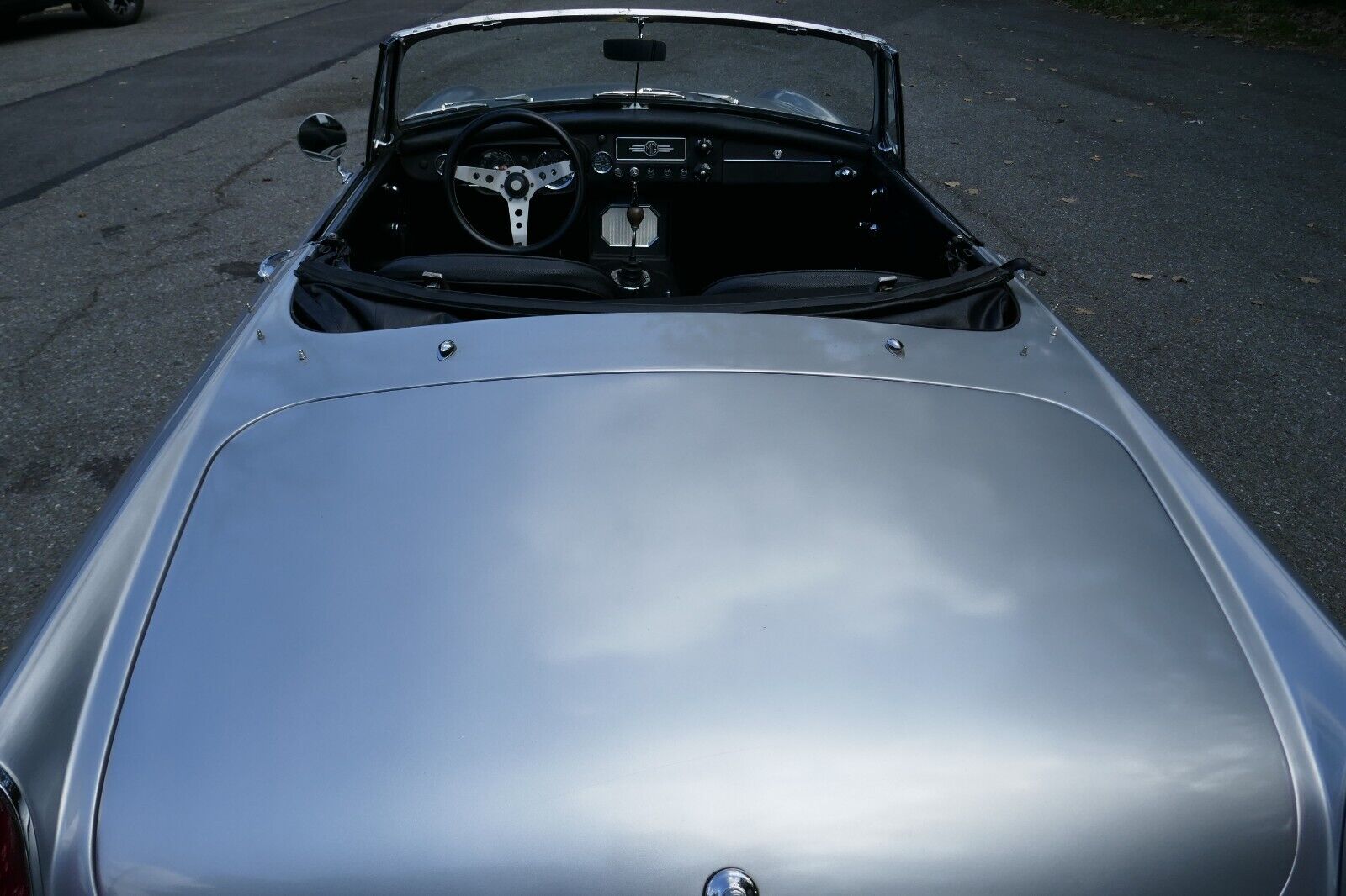 MG-MGB-Cabriolet-1966-9