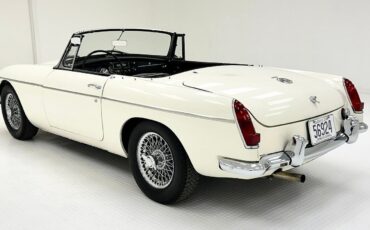 MG-MGB-Cabriolet-1967-5