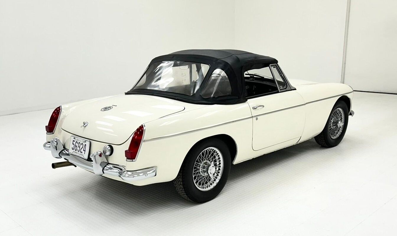 MG-MGB-Cabriolet-1967-7