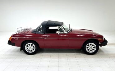 MG-MGB-Cabriolet-1977-8