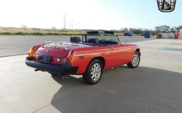 MG-MGB-Cabriolet-1977-9