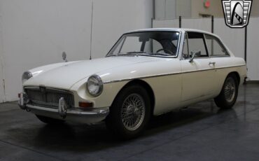 MG-MGB-Coupe-1968-8