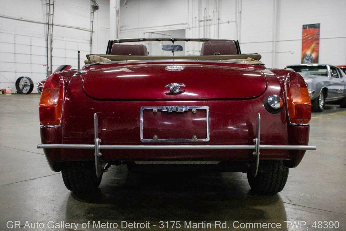 MG-Midget-1971-5