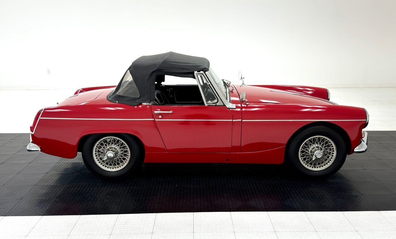 MG-Midget-Cabriolet-1966-5