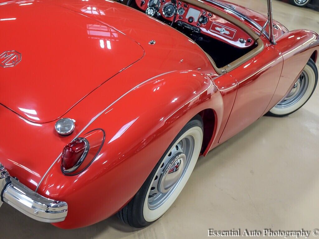 MG-Roadster-Cabriolet-1956-8