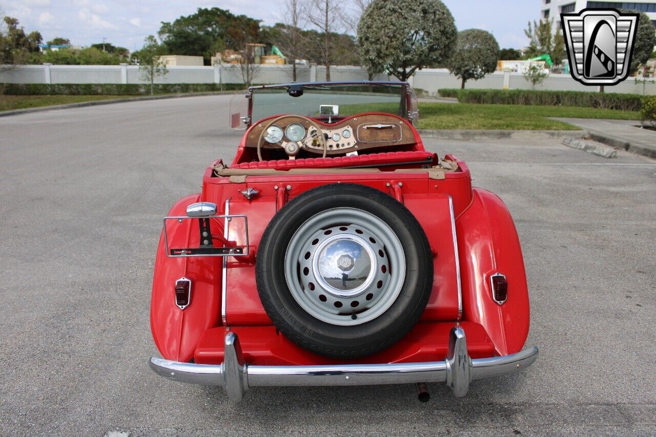 MG-T-Series-1951-6