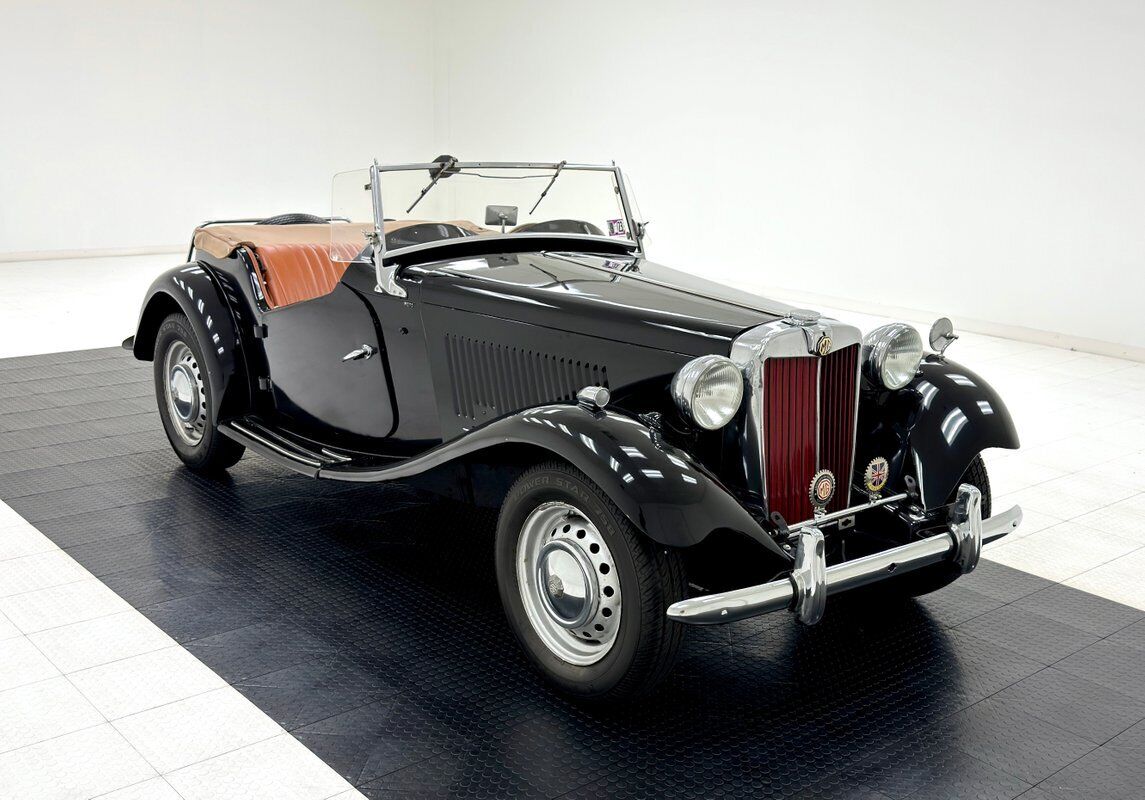 MG-T-Series-Cabriolet-1951-11