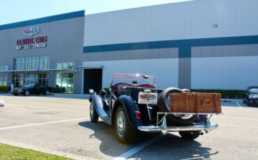 MG-T-Series-Cabriolet-1951-11