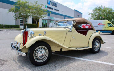 MG-T-Series-Cabriolet-1951-6