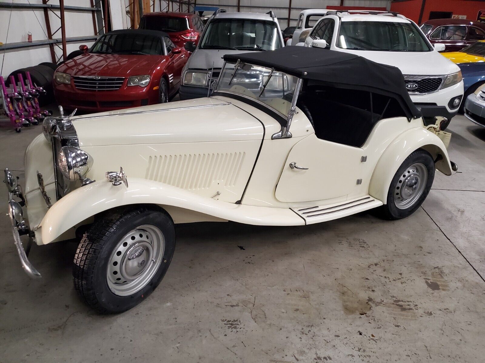 MG-T-Series-Cabriolet-1951-8