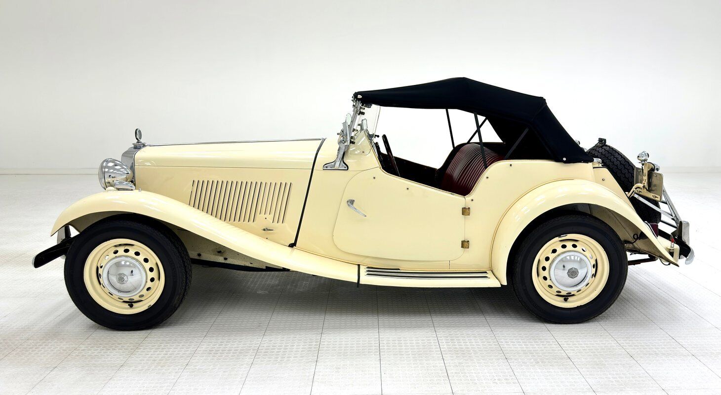 MG-T-Series-Cabriolet-1952-2