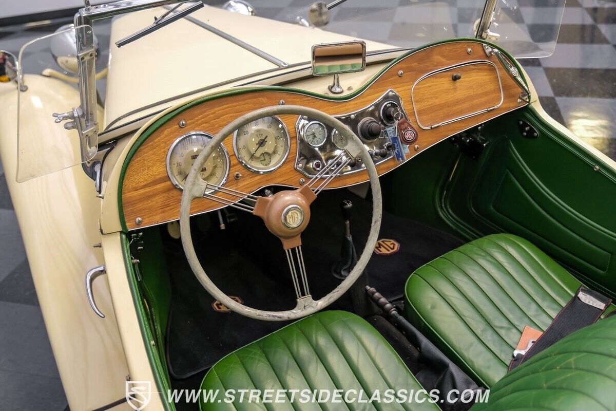 MG-T-Series-Cabriolet-1952-4