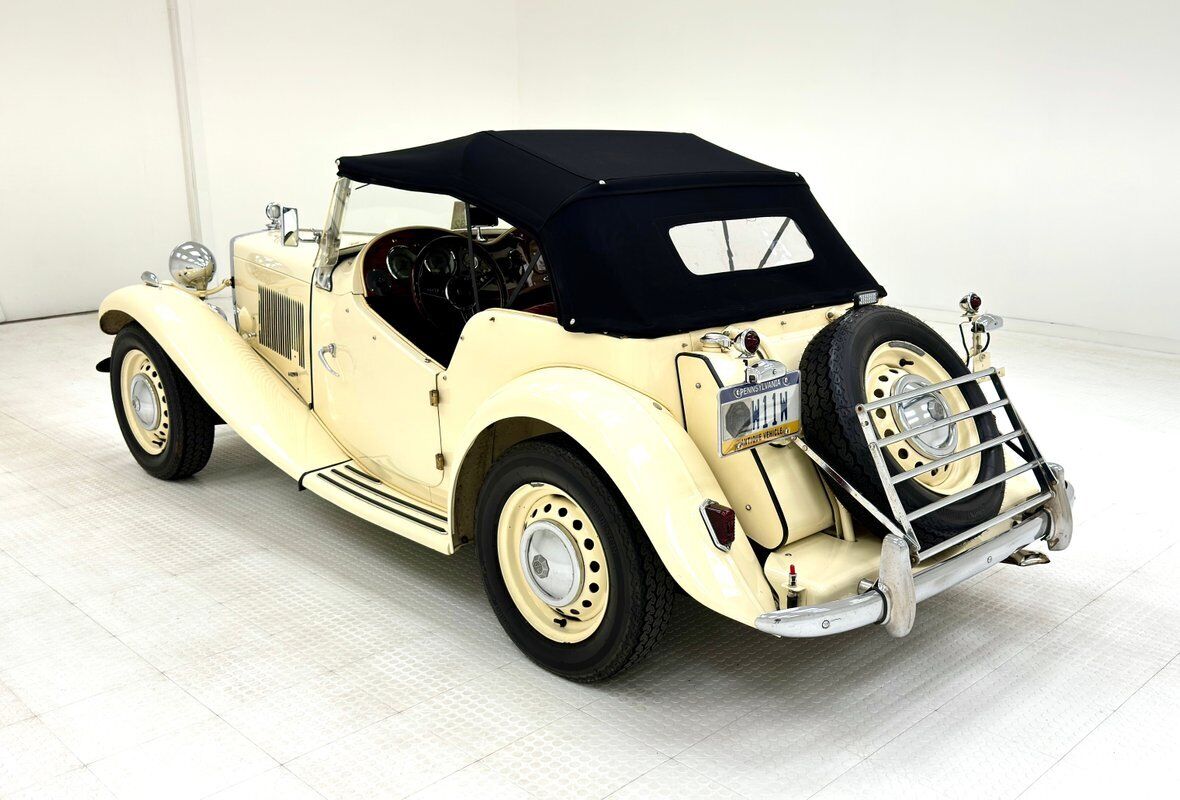 MG-T-Series-Cabriolet-1952-4