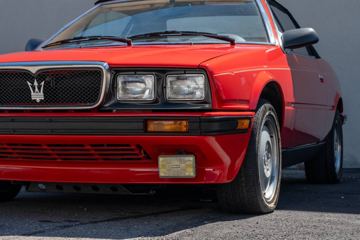 Maserati-Bi-turbo-spyder-1989-5