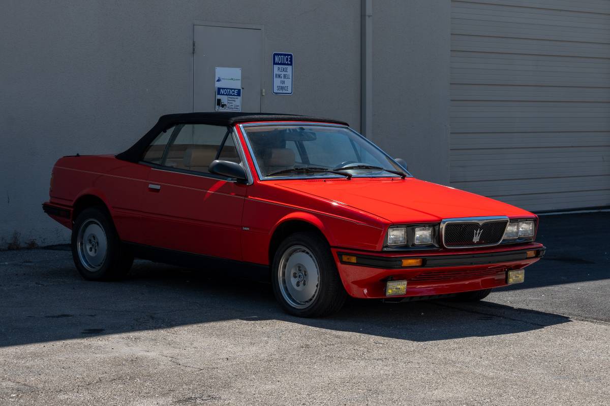 Maserati-Bi-turbo-spyder-1989-8