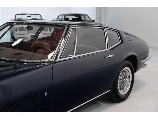 Maserati-Ghibli-Coupe-1968-14