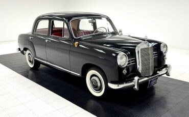 Mercedes-Benz-180D-Berline-1957-6