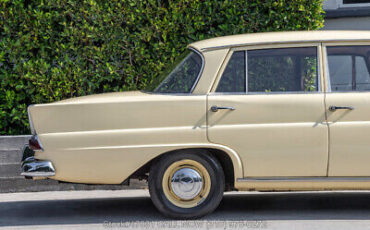 Mercedes-Benz-190-Series-1964-11