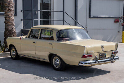 Mercedes-Benz-190-Series-1964-6