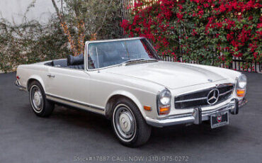 Mercedes-Benz-200-Series-1969-2