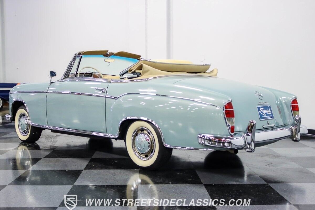 Mercedes-Benz-200-Series-Cabriolet-1959-8