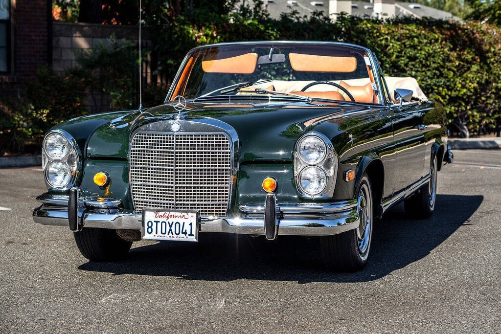 Mercedes-Benz 200-Series Cabriolet 1969 à vendre