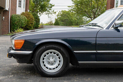 Mercedes-Benz-200-Series-Cabriolet-1984-3