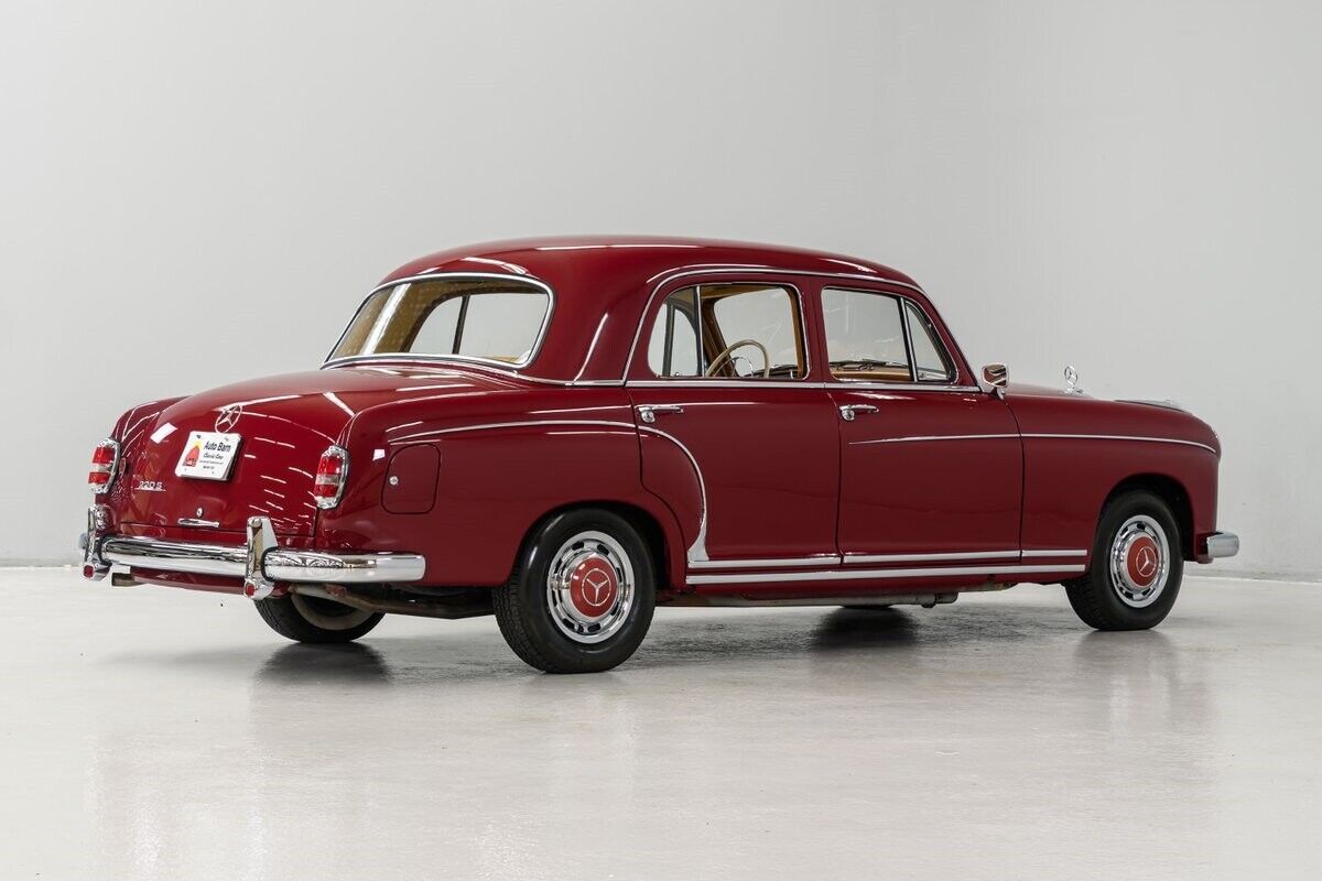 Mercedes-Benz-220-S-Berline-1959-6