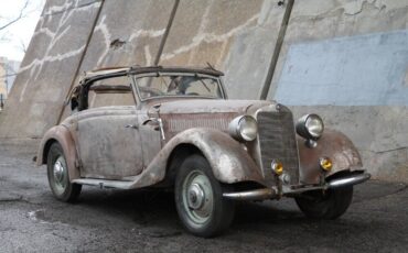 Mercedes-Benz-230-N-Cabriolet-1937-2