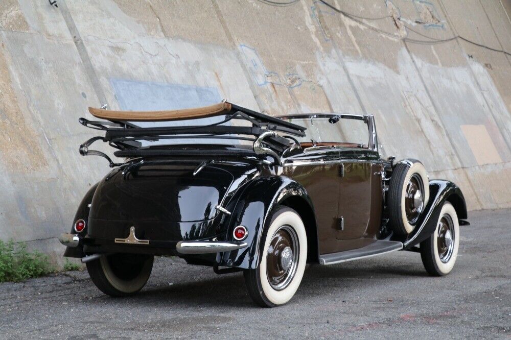 Mercedes-Benz-230B-Cabriolet-1937-3