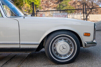 Mercedes-Benz-230SL-Cabriolet-1965-10