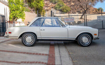 Mercedes-Benz-230SL-Cabriolet-1965-8