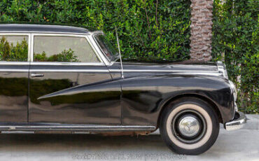 Mercedes-Benz-300-Series-1953-9