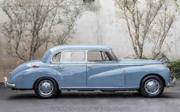 Mercedes-Benz-300-Series-1955-3