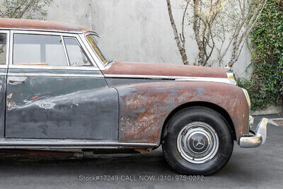 Mercedes-Benz-300-Series-1956-9