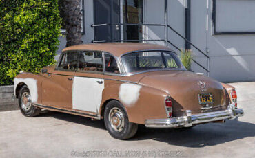 Mercedes-Benz-300-Series-1959-6