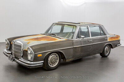 Mercedes-Benz-300-Series-1969-7