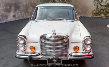 Mercedes-Benz-300-Series-1970-1