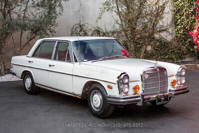 Mercedes-Benz-300-Series-1970-2