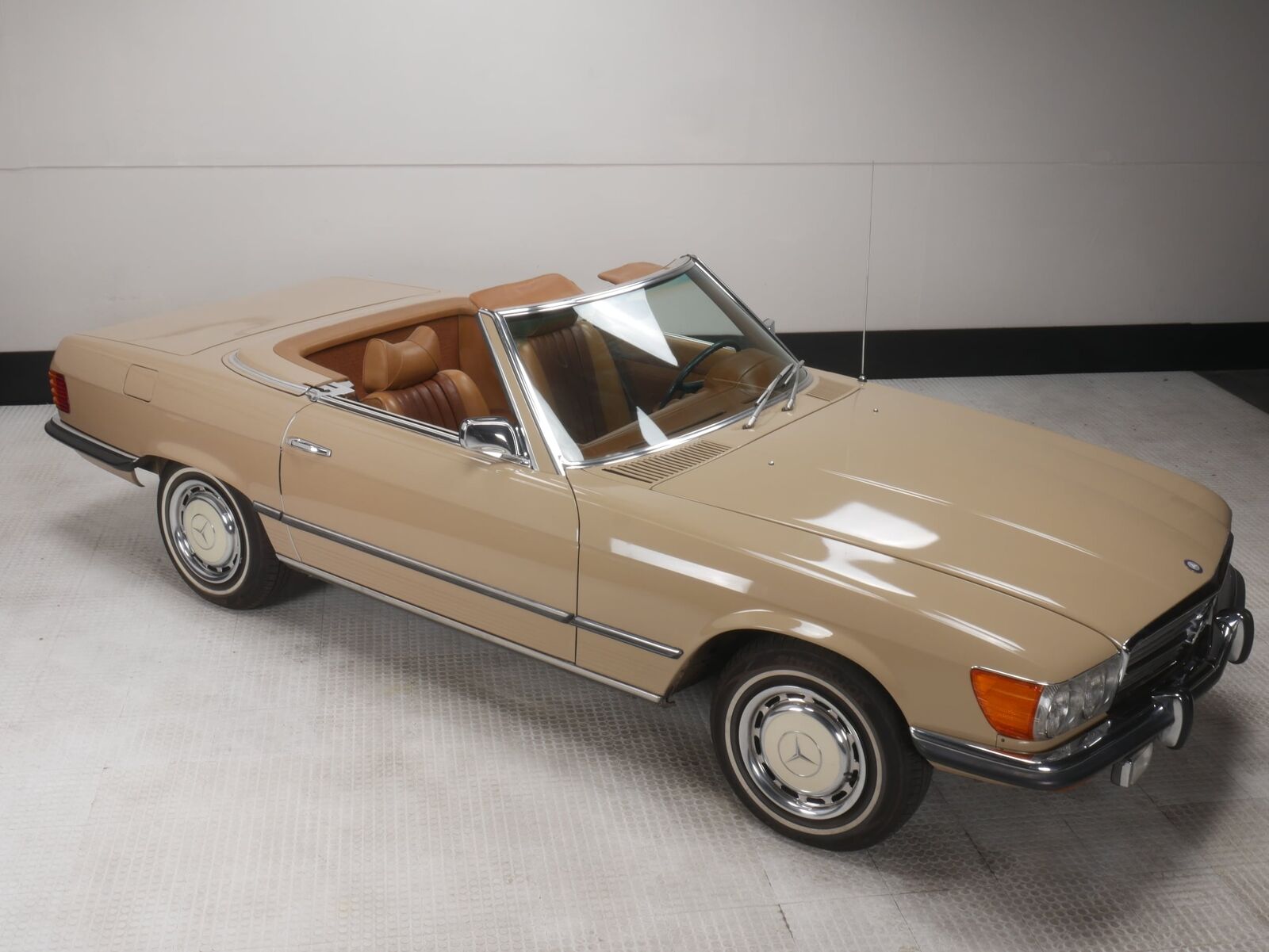 Mercedes-Benz-300-Series-1972-2