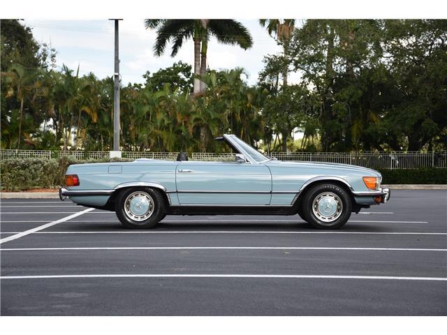 Mercedes-Benz-300-Series-1972-4