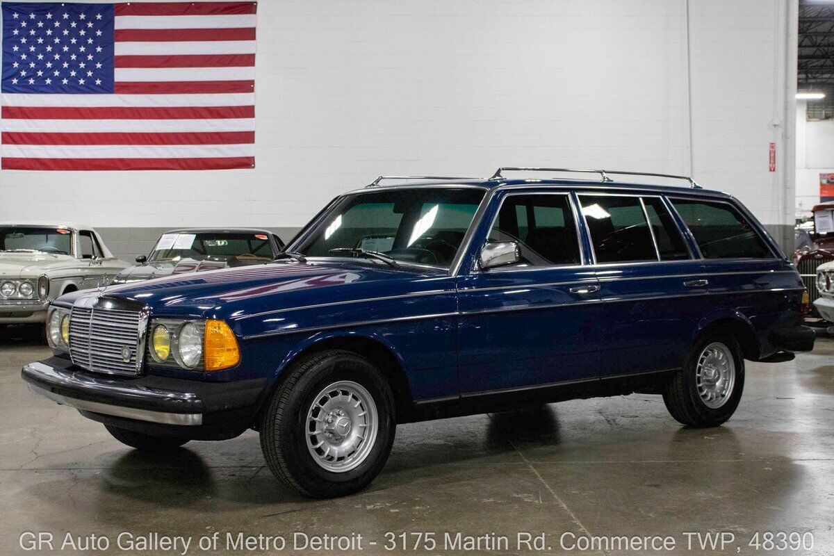 Mercedes-Benz 300-Series  1985 à vendre