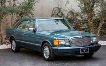 Mercedes-Benz 300-Series  1989