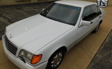 Mercedes-Benz-300-Series-1992-2