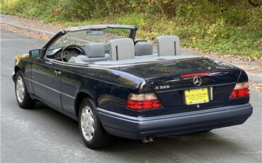 Mercedes-Benz-300-Series-1994-6